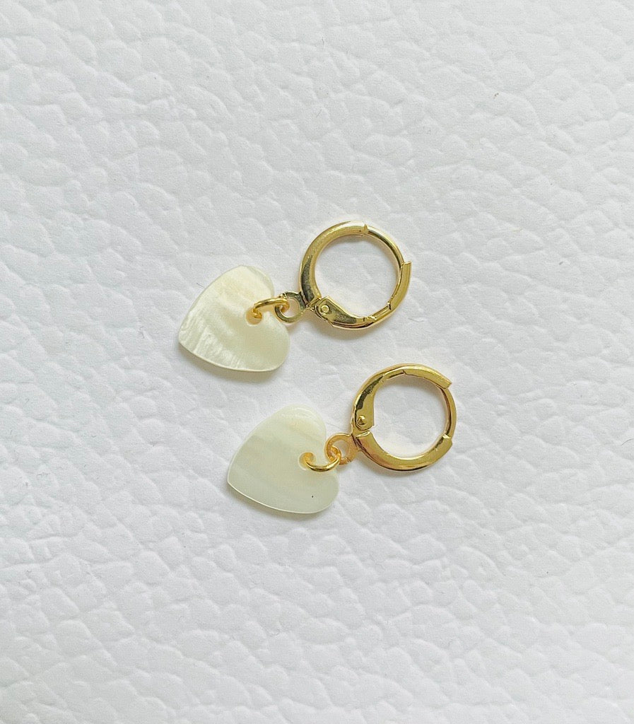 Heart mother of pearl earrings